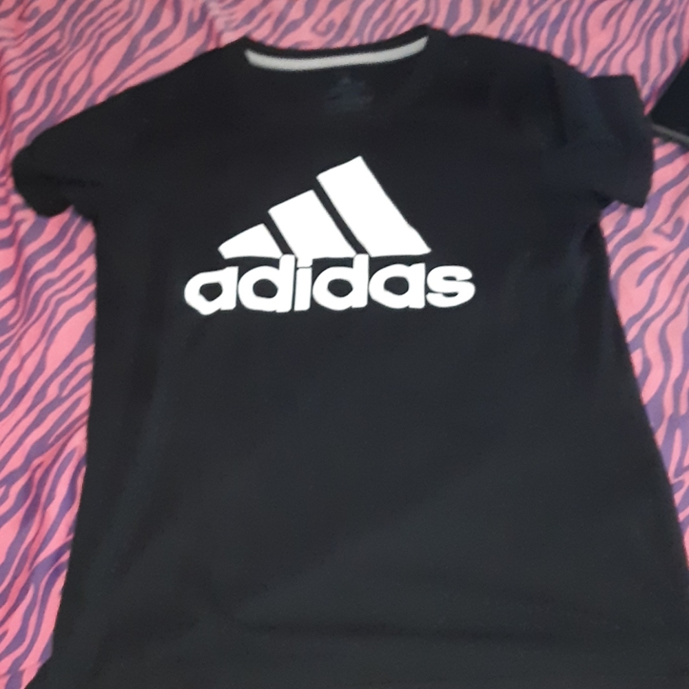 Adidas tee♡